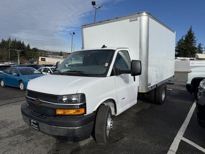 2024 Chevrolet Express Cutaway 3500 1WT
