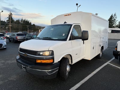 2025 Chevrolet Express Cutaway 3500 1WT