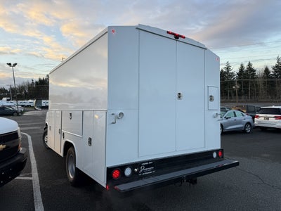 2025 Chevrolet Express Cutaway 3500 1WT