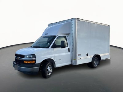 2025 Chevrolet Express Cutaway 3500 1WT