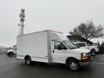 2025 Chevrolet Express Cutaway 3500 1WT