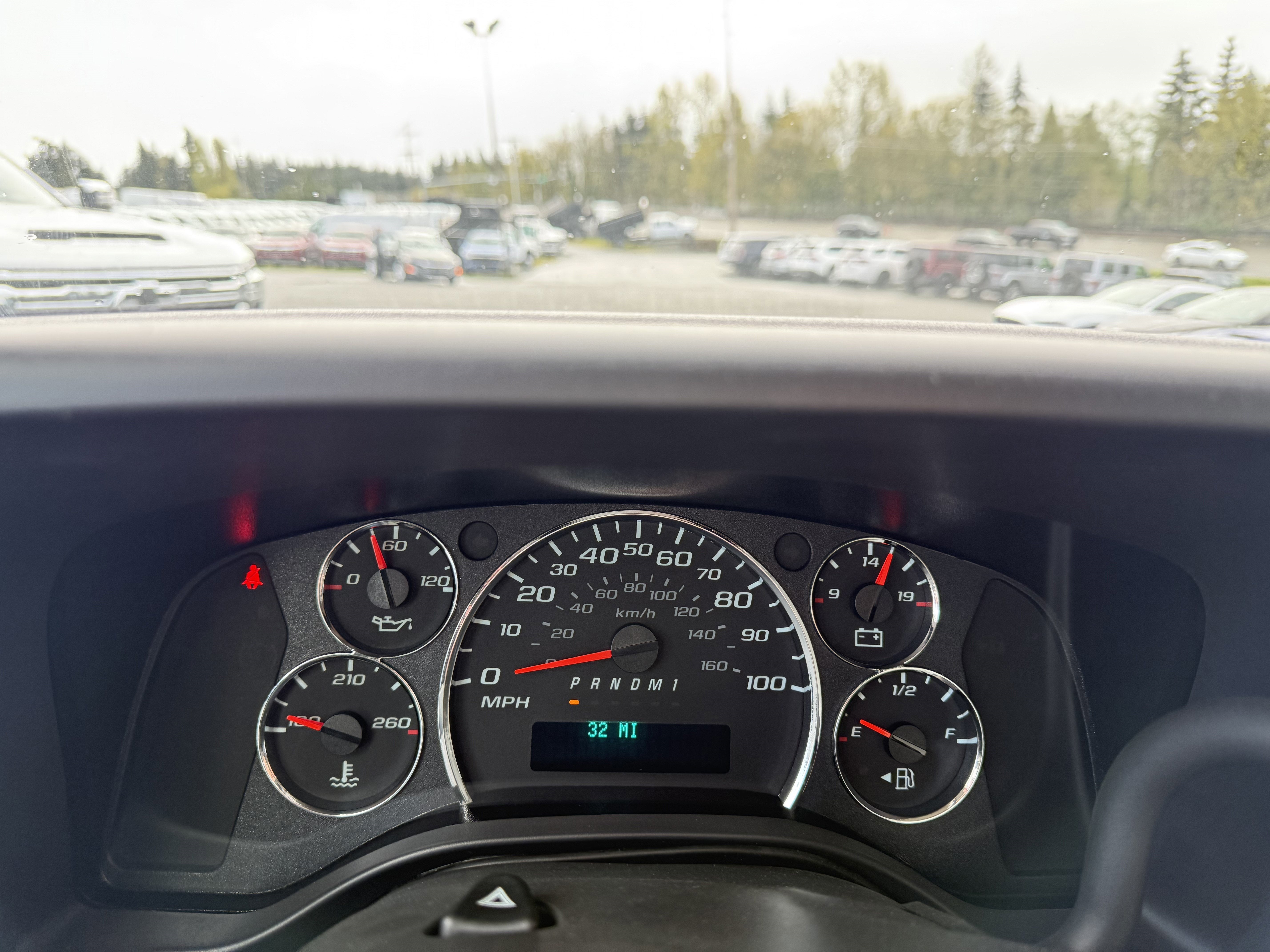 2024 Chevrolet Express Cutaway 4500 2WT