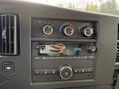 2024 Chevrolet Express Cutaway 4500 2WT