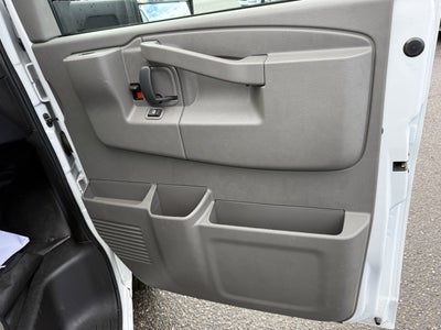 2024 Chevrolet Express Cutaway 4500 2WT