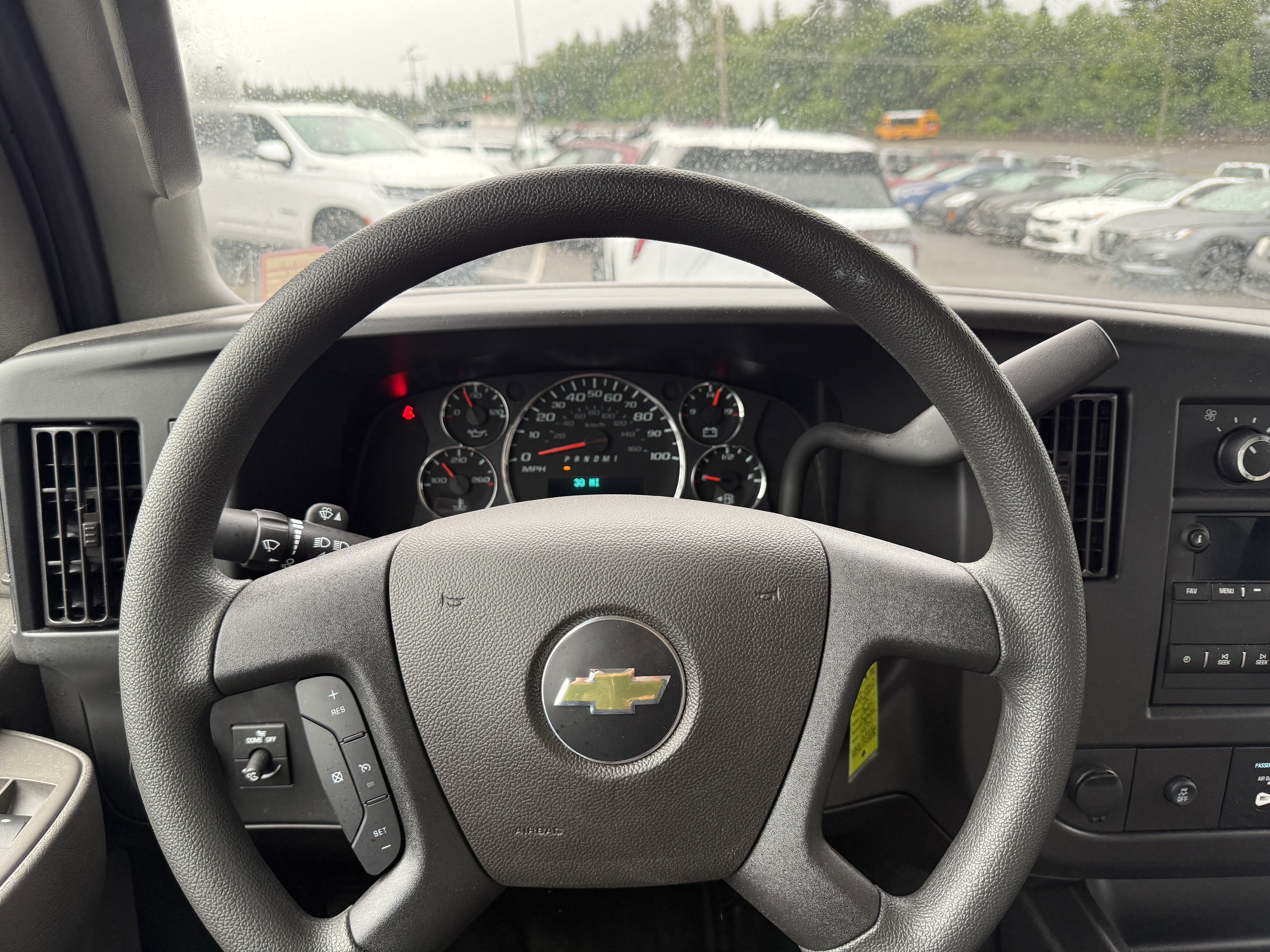 2024 Chevrolet Express Cutaway 4500 2WT