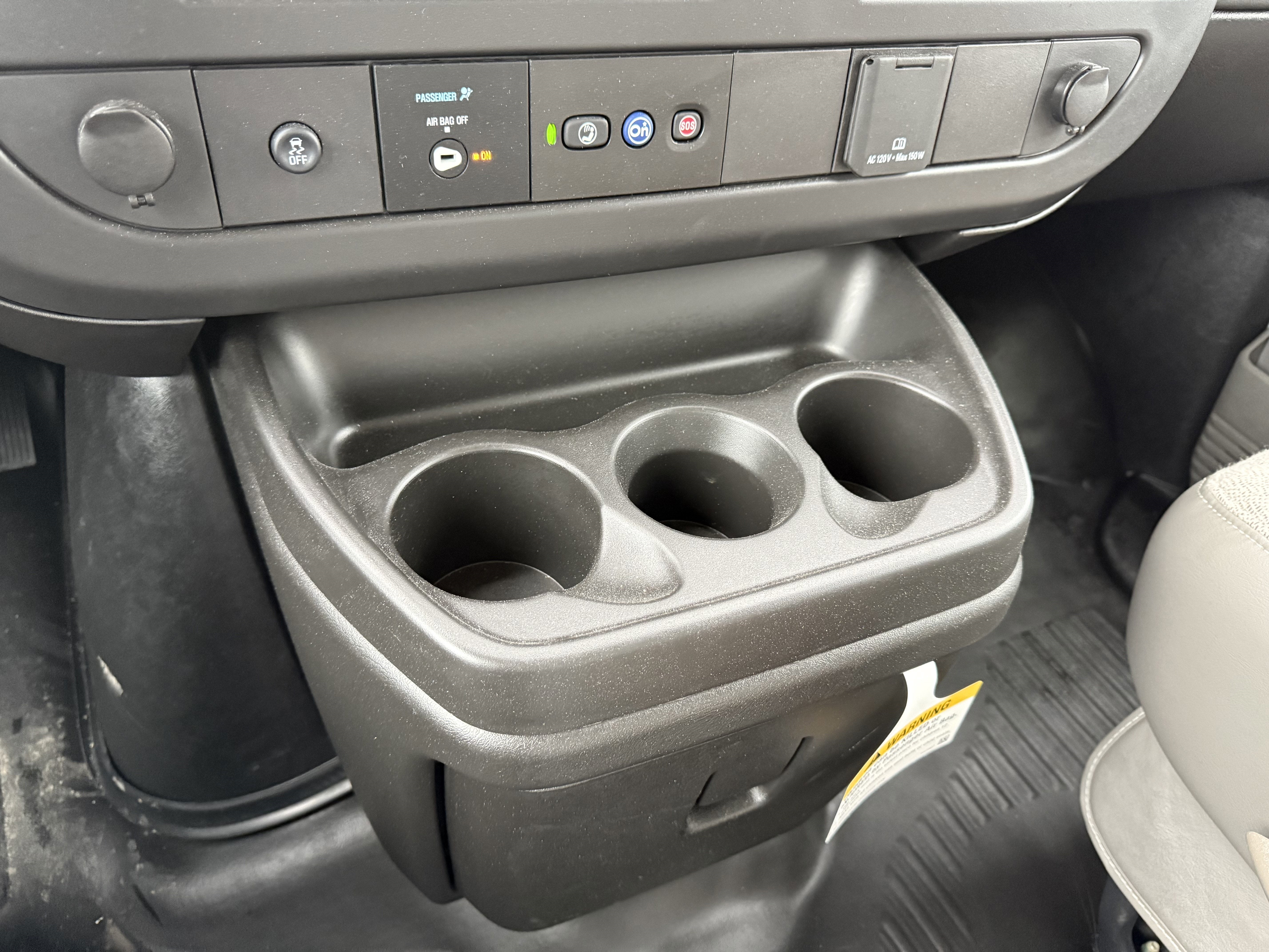 2024 Chevrolet Express Cutaway 4500 2WT