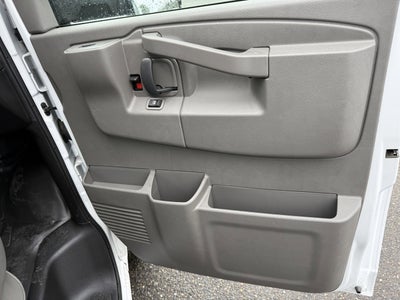 2024 Chevrolet Express Cutaway 4500 2WT