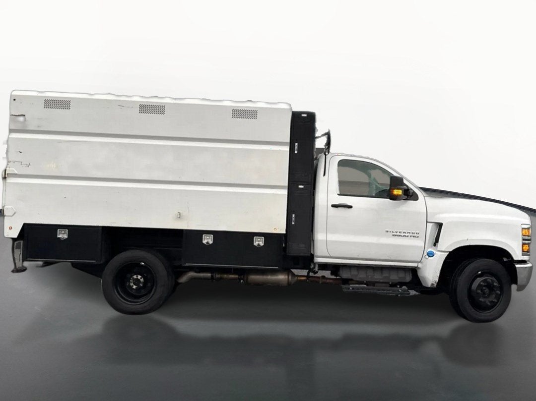 2023 Chevrolet Silverado 5500 HD Work Truck