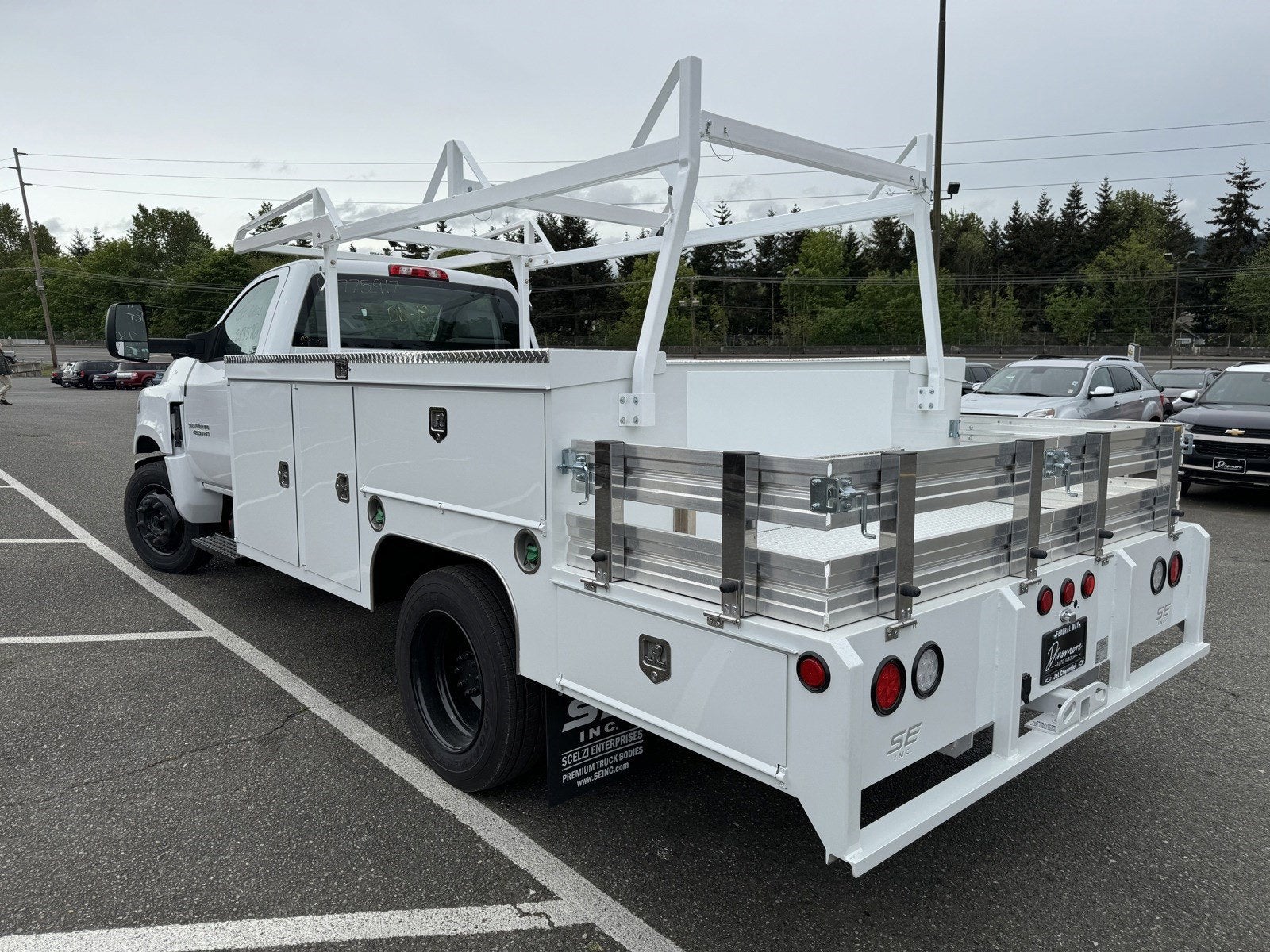 2024 Chevrolet Silverado 4500 HD Work Truck
