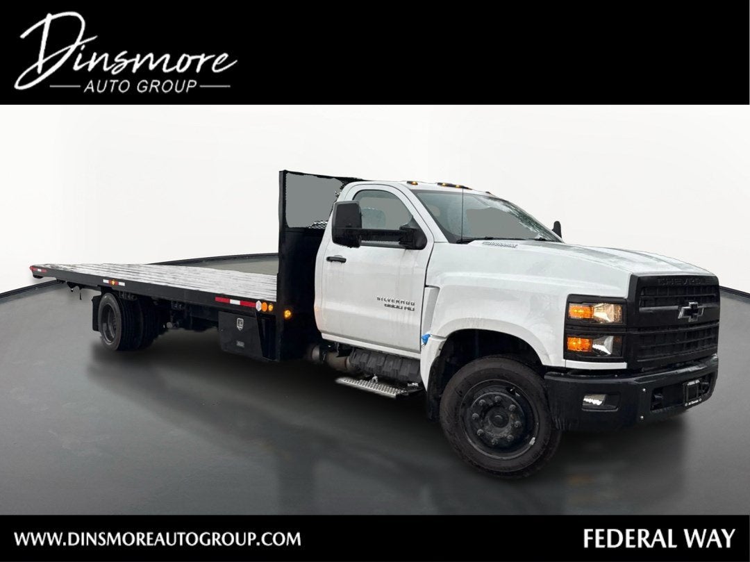 2024 Chevrolet Silverado 6500 HD Work Truck