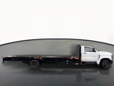 2024 Chevrolet Silverado 6500 HD Work Truck
