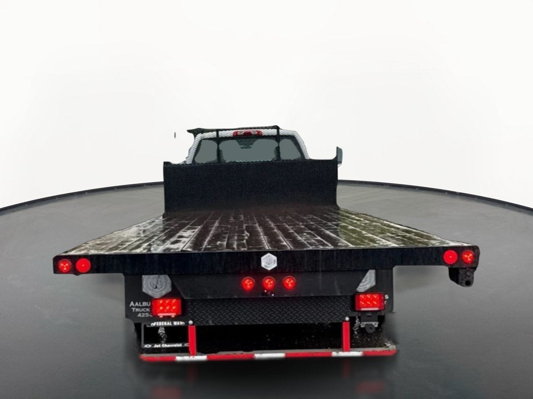 2024 Chevrolet Silverado 6500 HD Work Truck