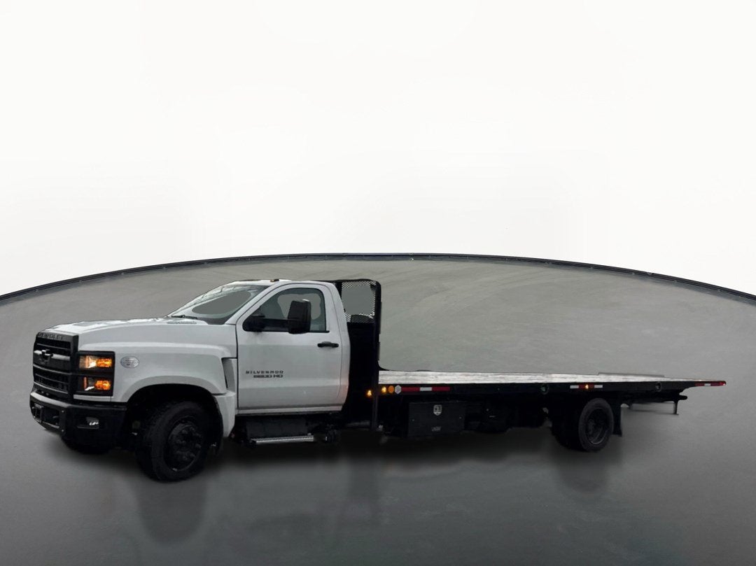 2024 Chevrolet Silverado 6500 HD Work Truck