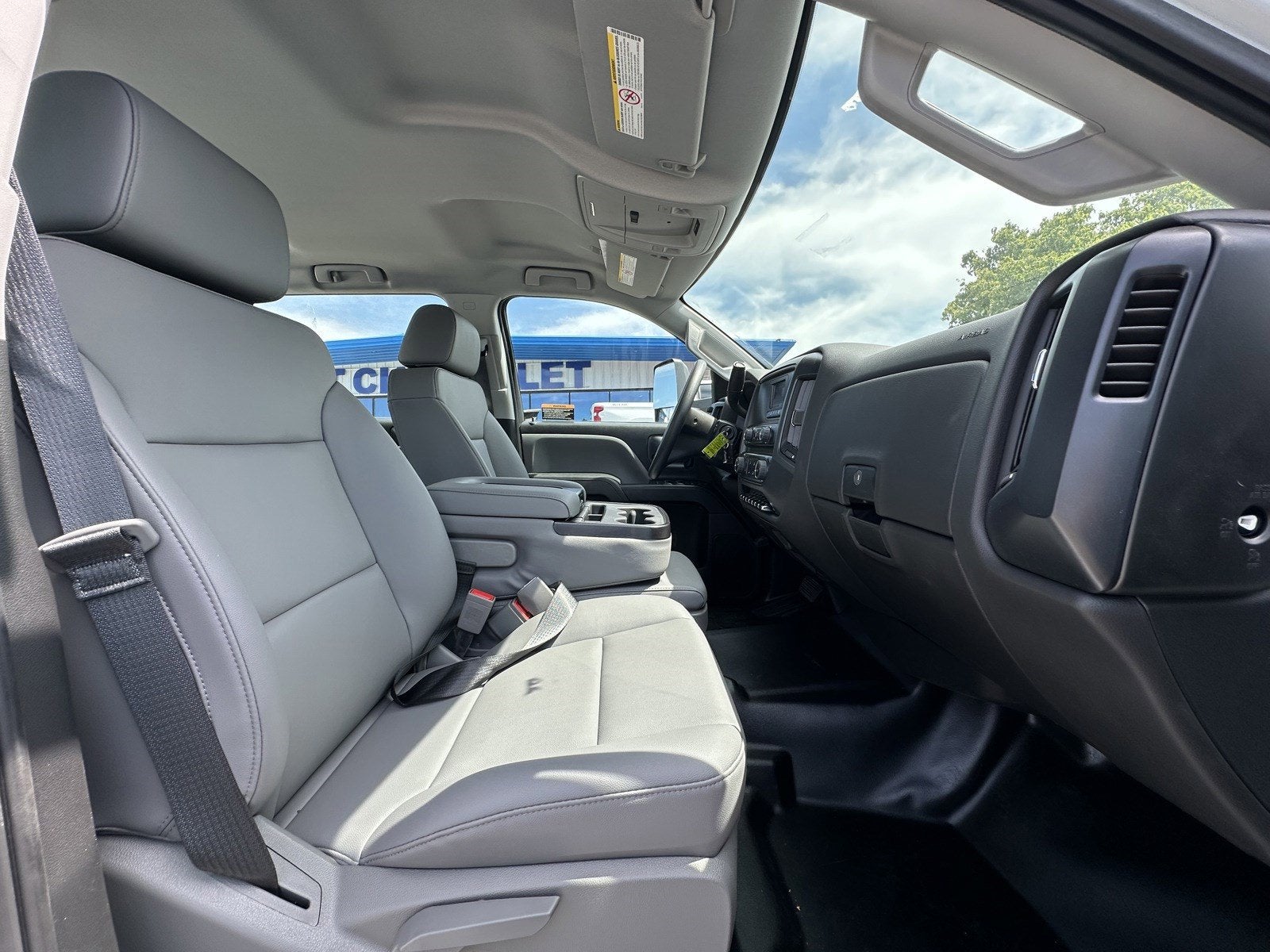 2024 Chevrolet Silverado 5500 HD Work Truck