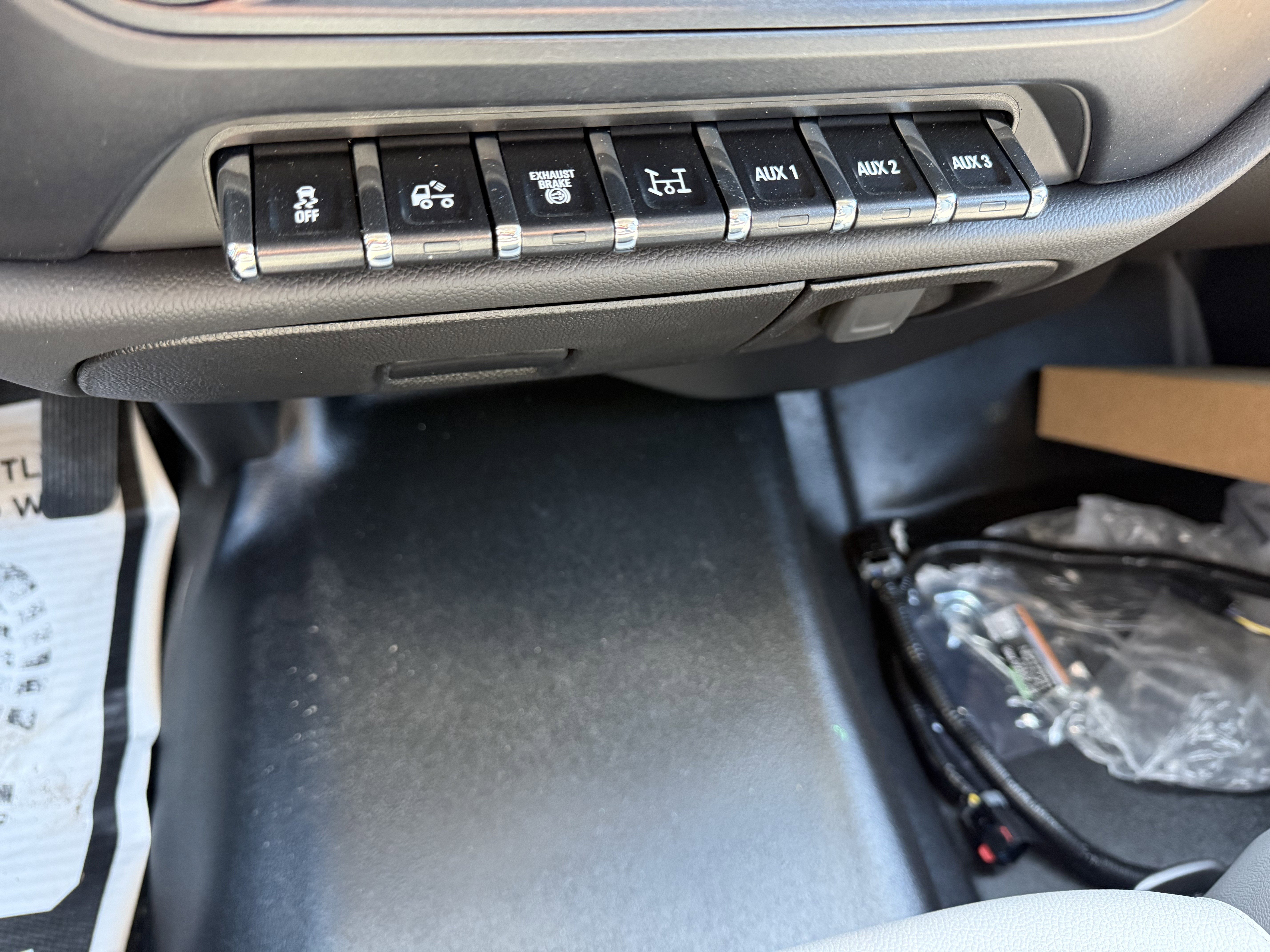 2024 Chevrolet Silverado 5500 HD Work Truck