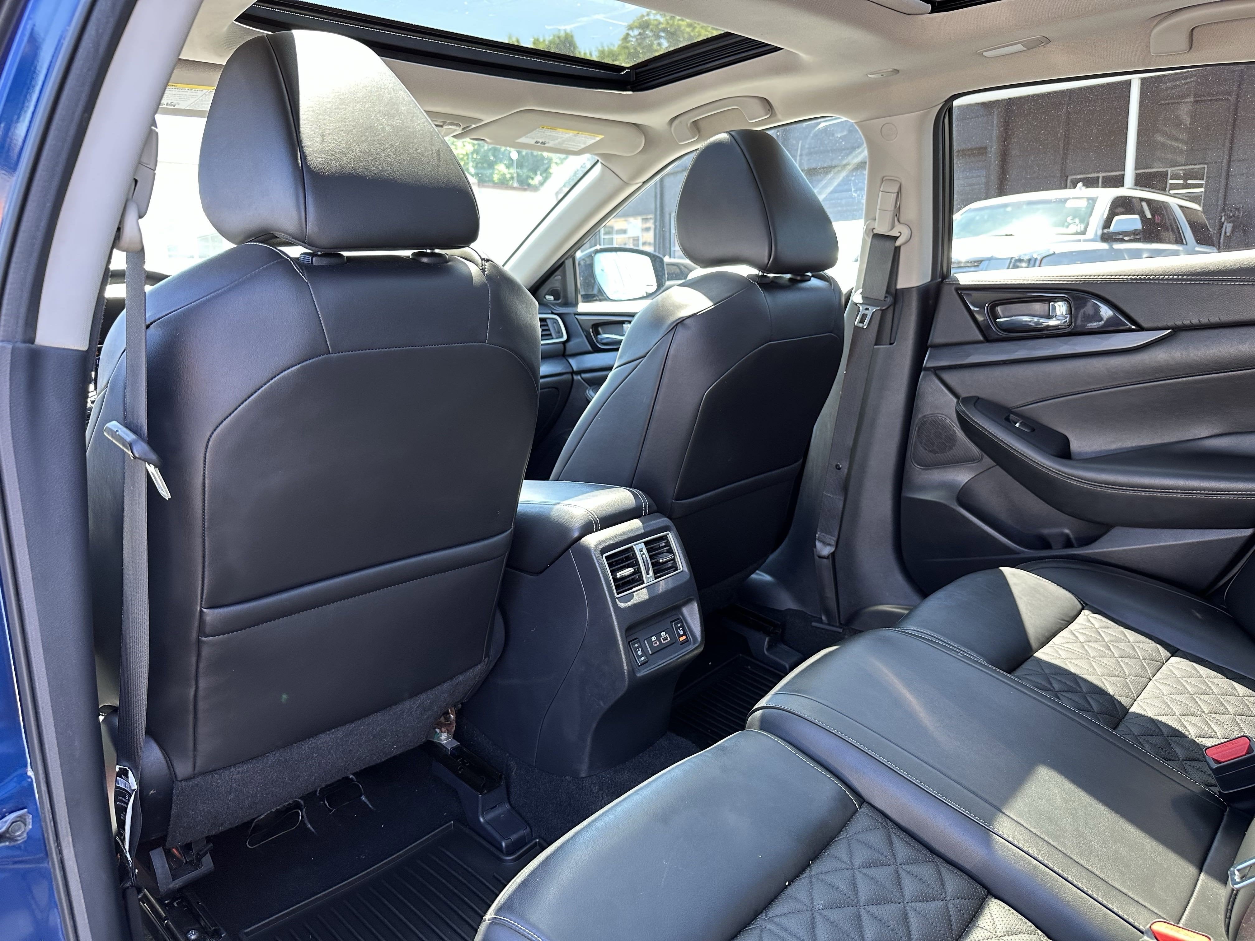 2020 Nissan Maxima Platinum