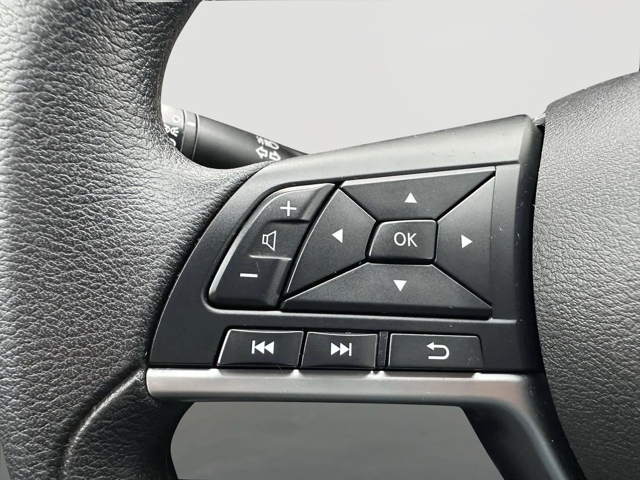 2022 Nissan Altima SV Intelligent AWD