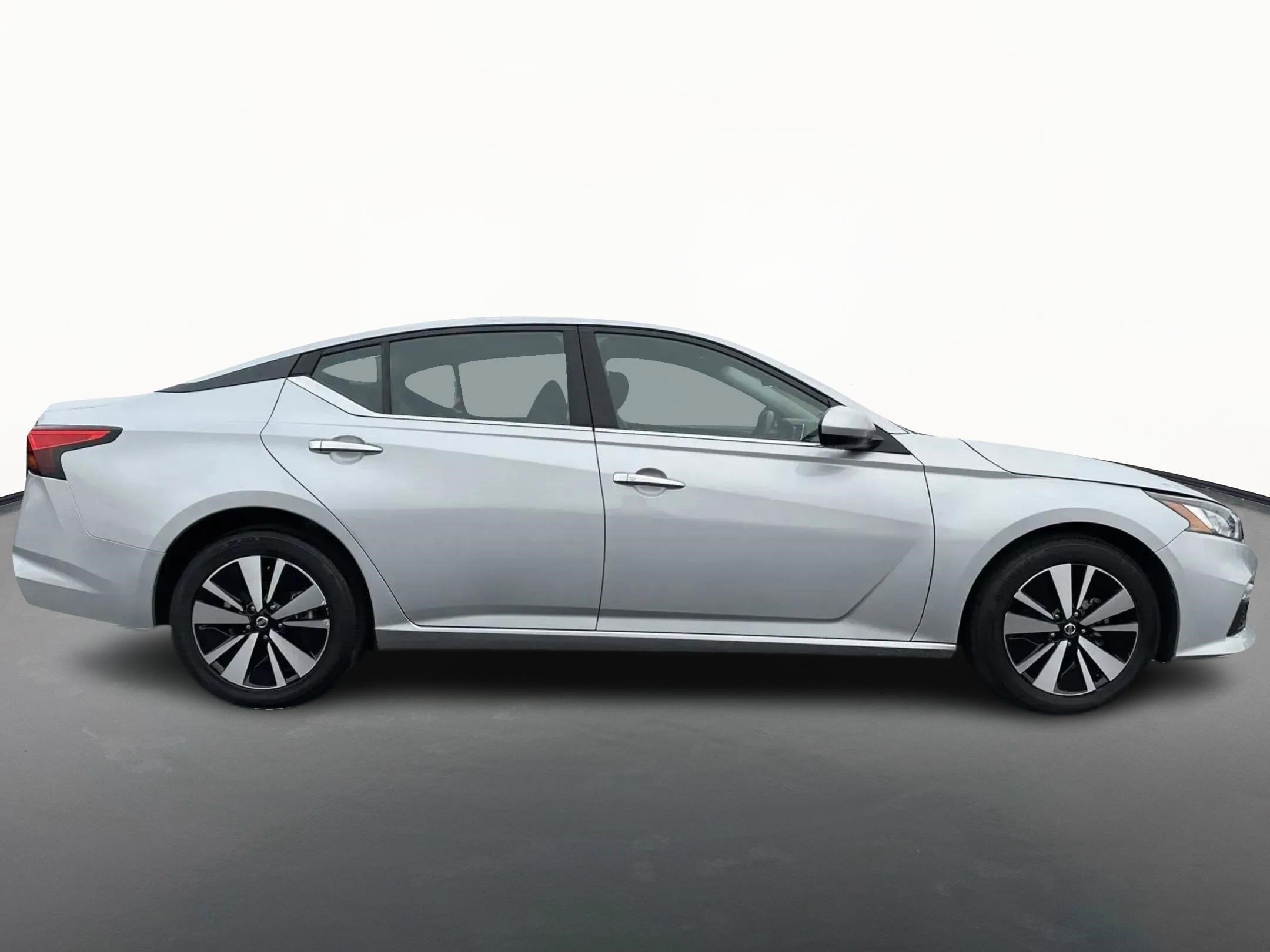 2022 Nissan Altima SV Intelligent AWD