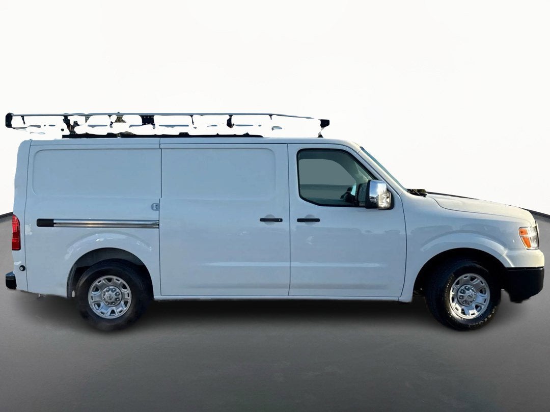 2021 Nissan NV Cargo SV