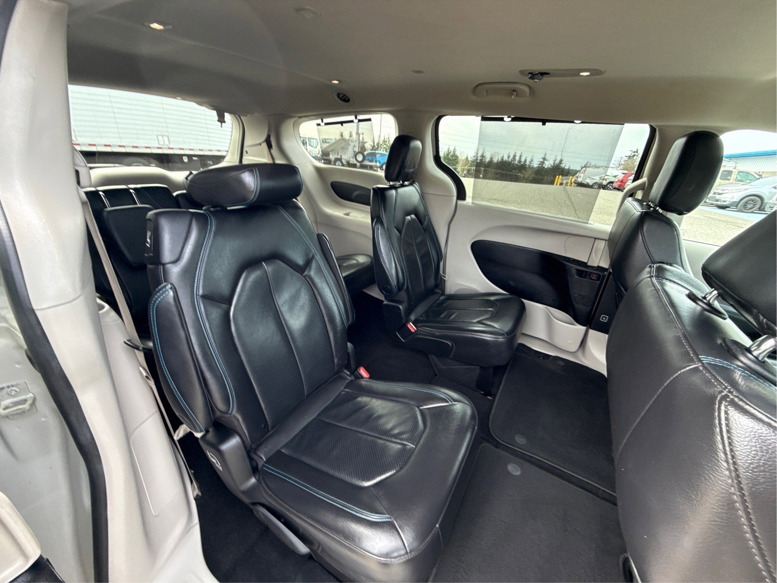 2021 Chrysler Pacifica Touring L