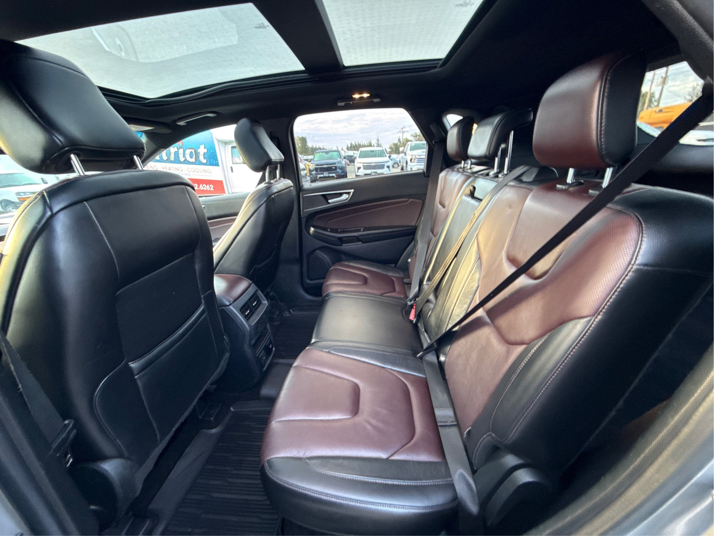 2020 Ford Edge Titanium
