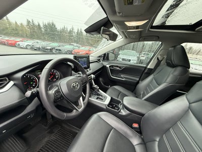 2022 Toyota RAV4 XLE Premium