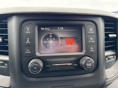 2022 RAM 3500 Tradesman Crew Cab 4x4 8' Box