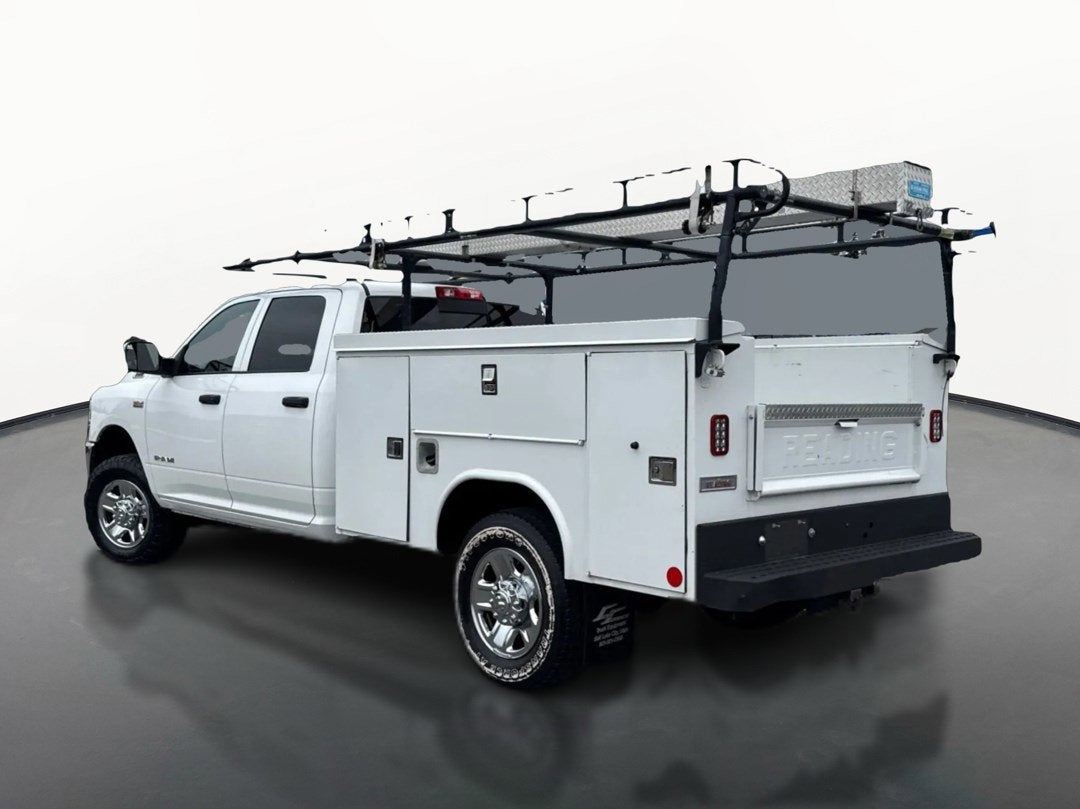 2022 RAM 3500 Tradesman Crew Cab 4x4 8' Box