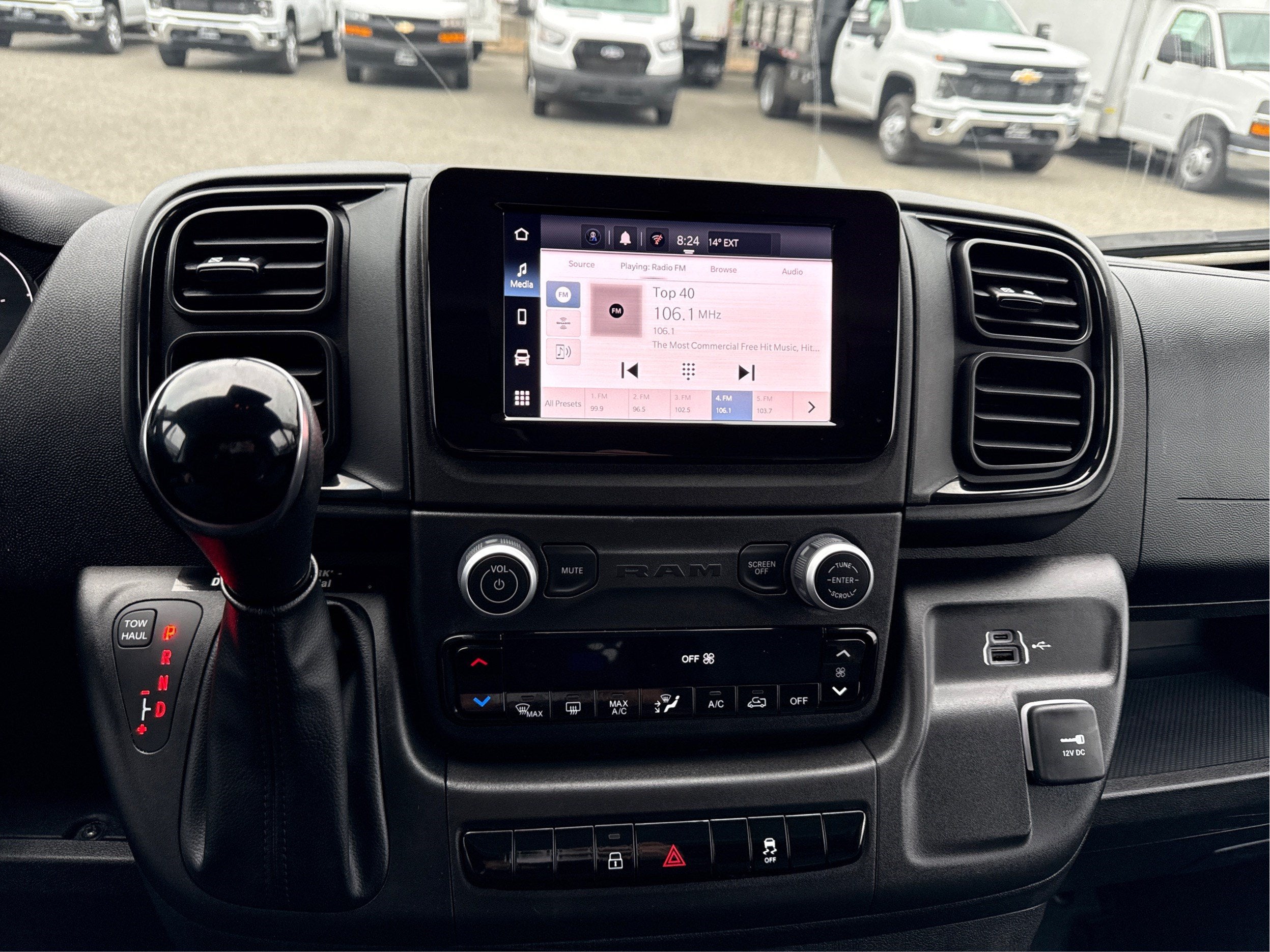 2025 RAM ProMaster Cargo Van Tradesman