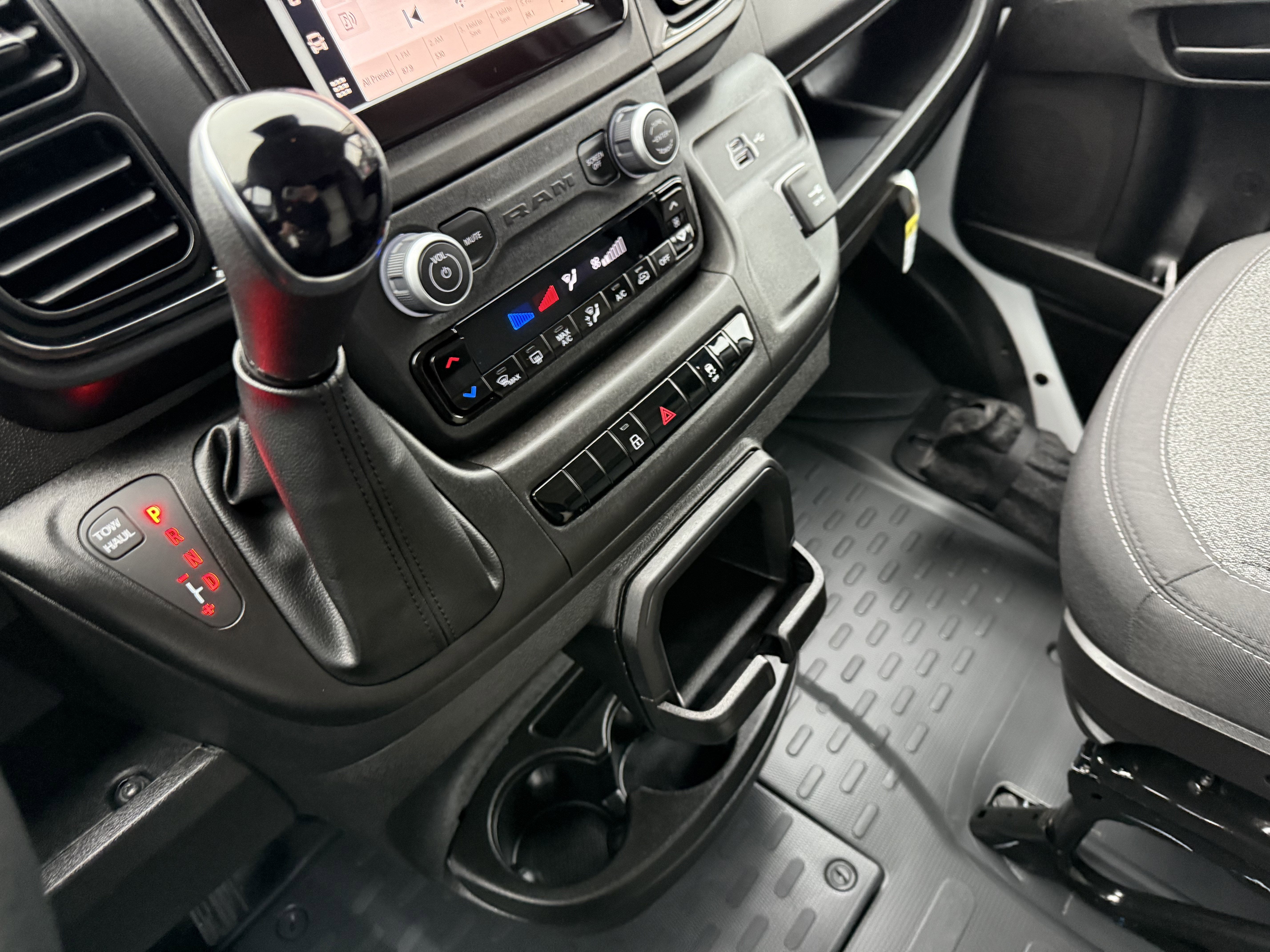 2024 RAM ProMaster 2500 Cargo Van Tradesman Low Roof 136" WB w/Pass Seat