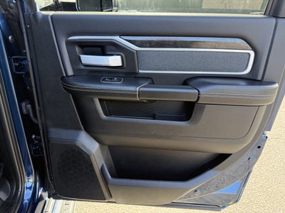 2020 RAM 2500 Big Horn Crew Cab 4X4 6'4" Box