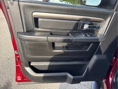 2018 RAM 2500 Laramie Crew Cab 4x4 6'4" Box