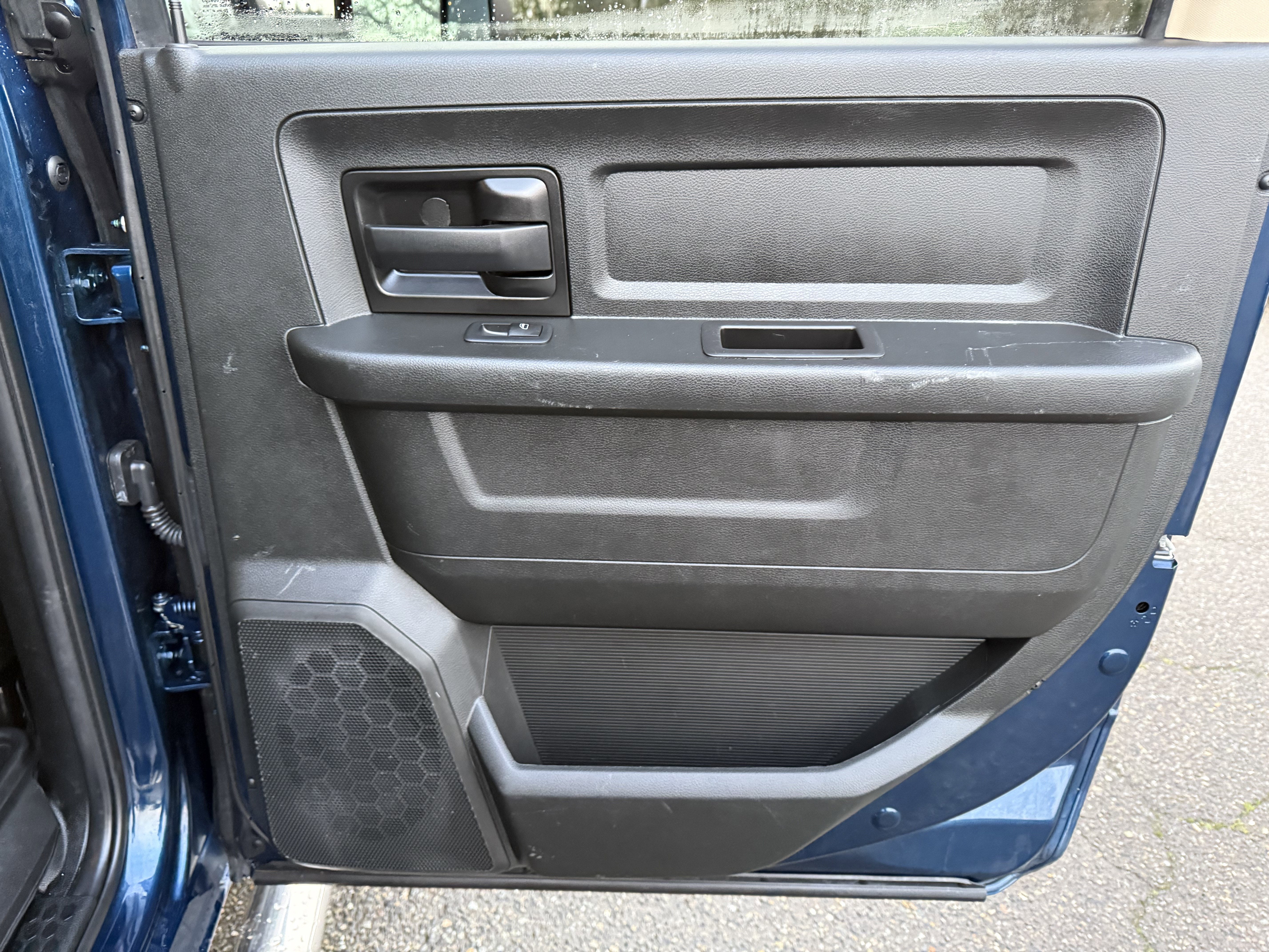 2020 RAM 2500 Tradesman Crew Cab 4X4 8' Box