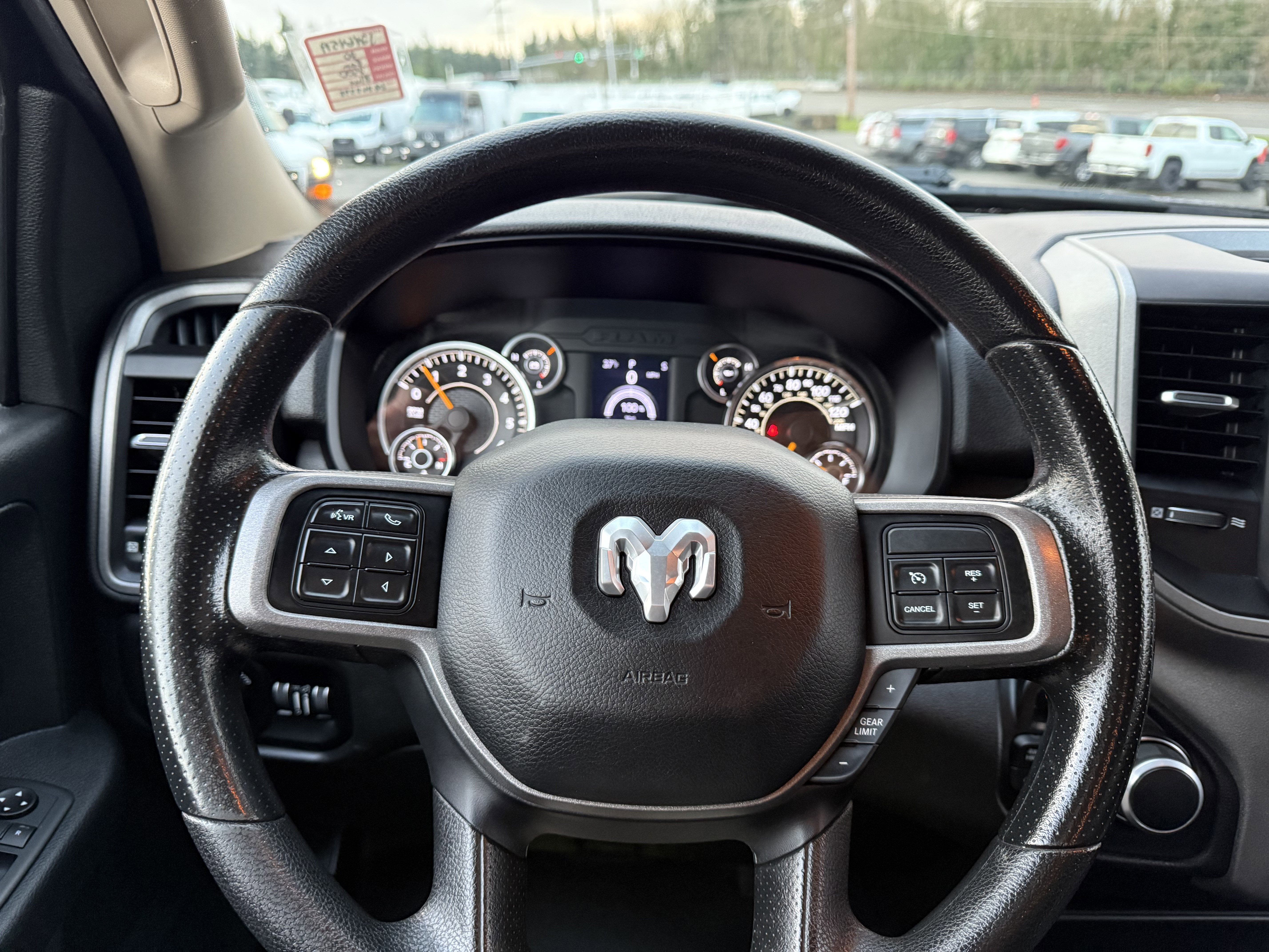 2020 RAM 2500 Tradesman Crew Cab 4X4 8' Box