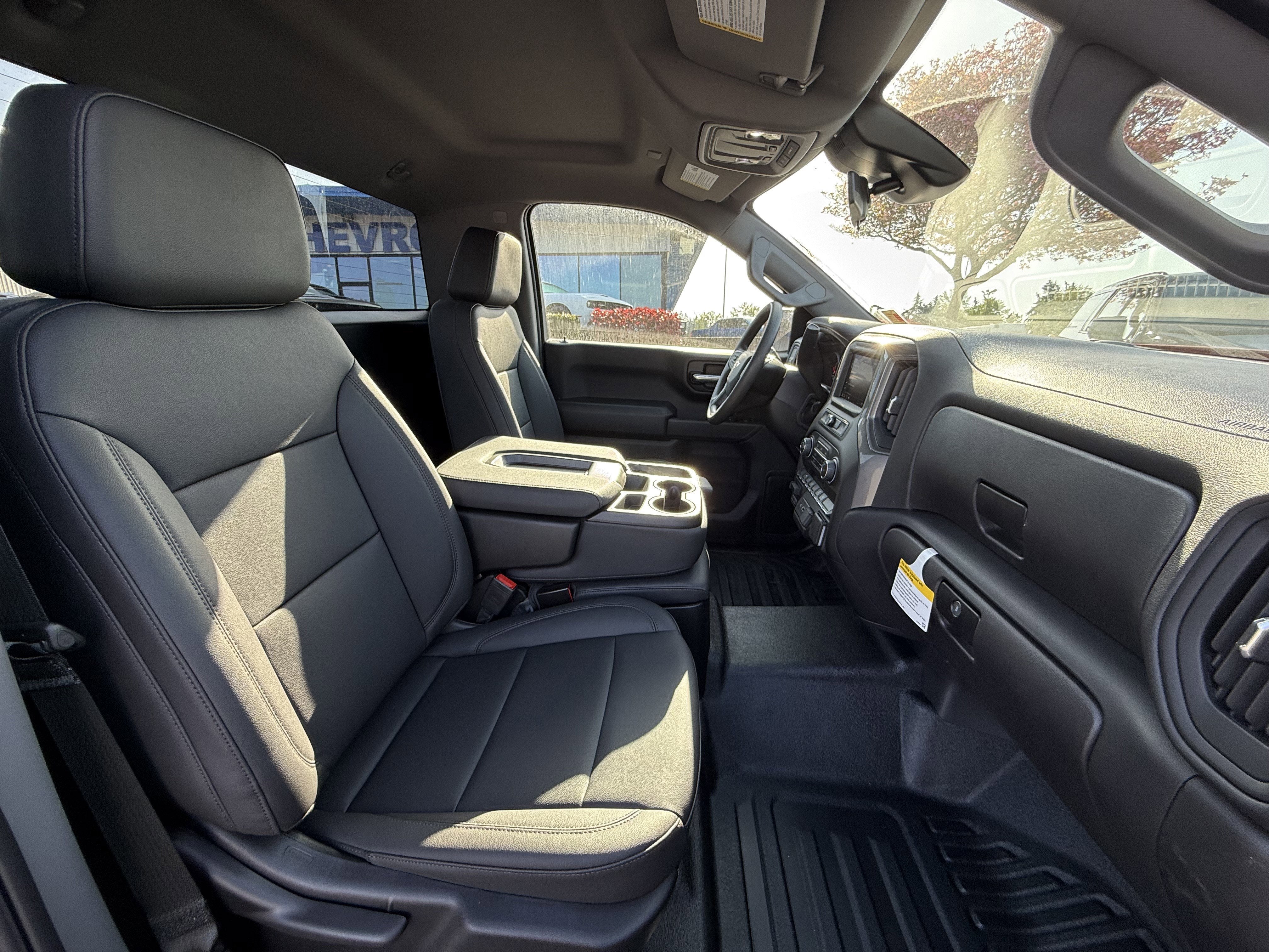 2025 Chevrolet Silverado 1500 WT