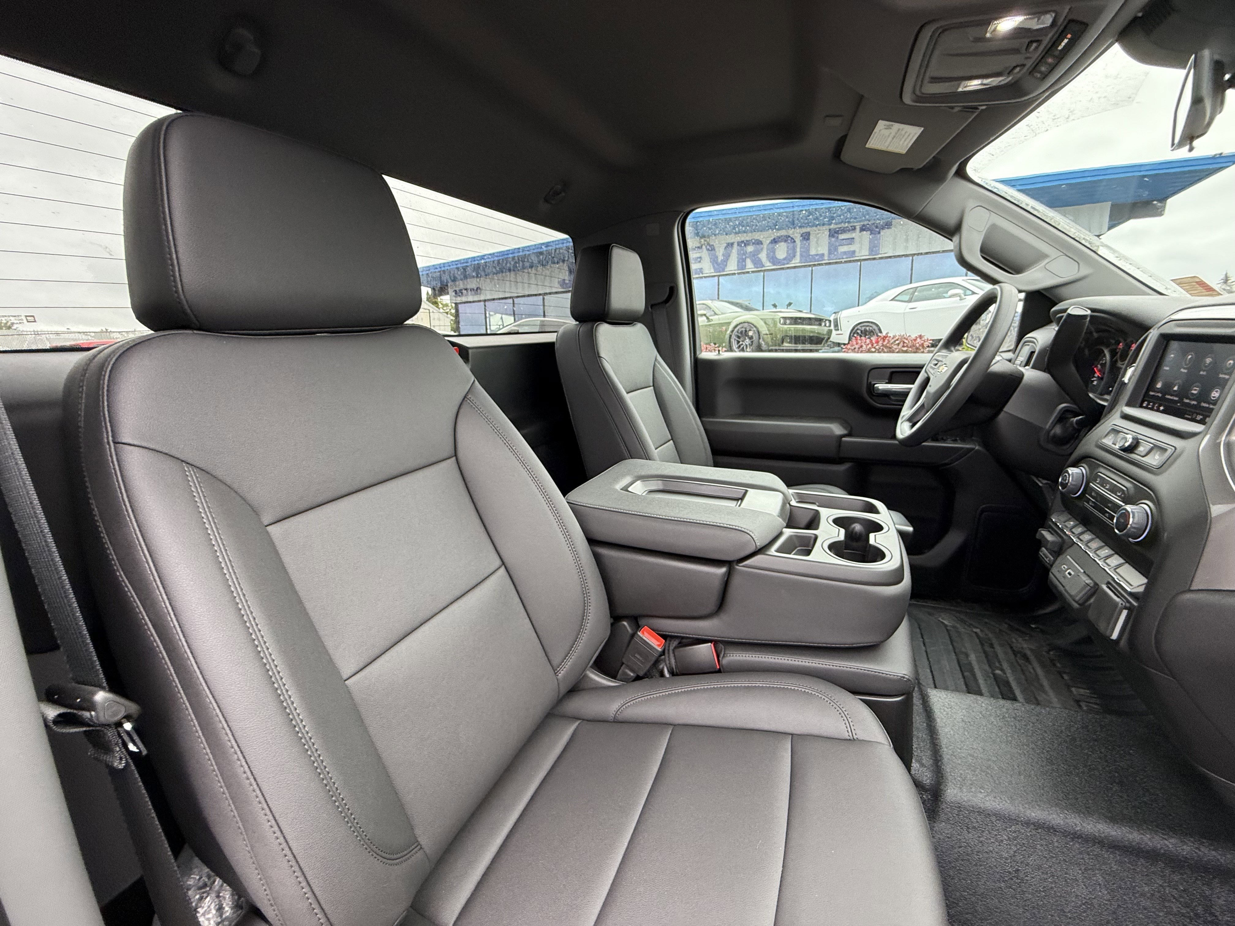 2025 Chevrolet Silverado 1500 WT