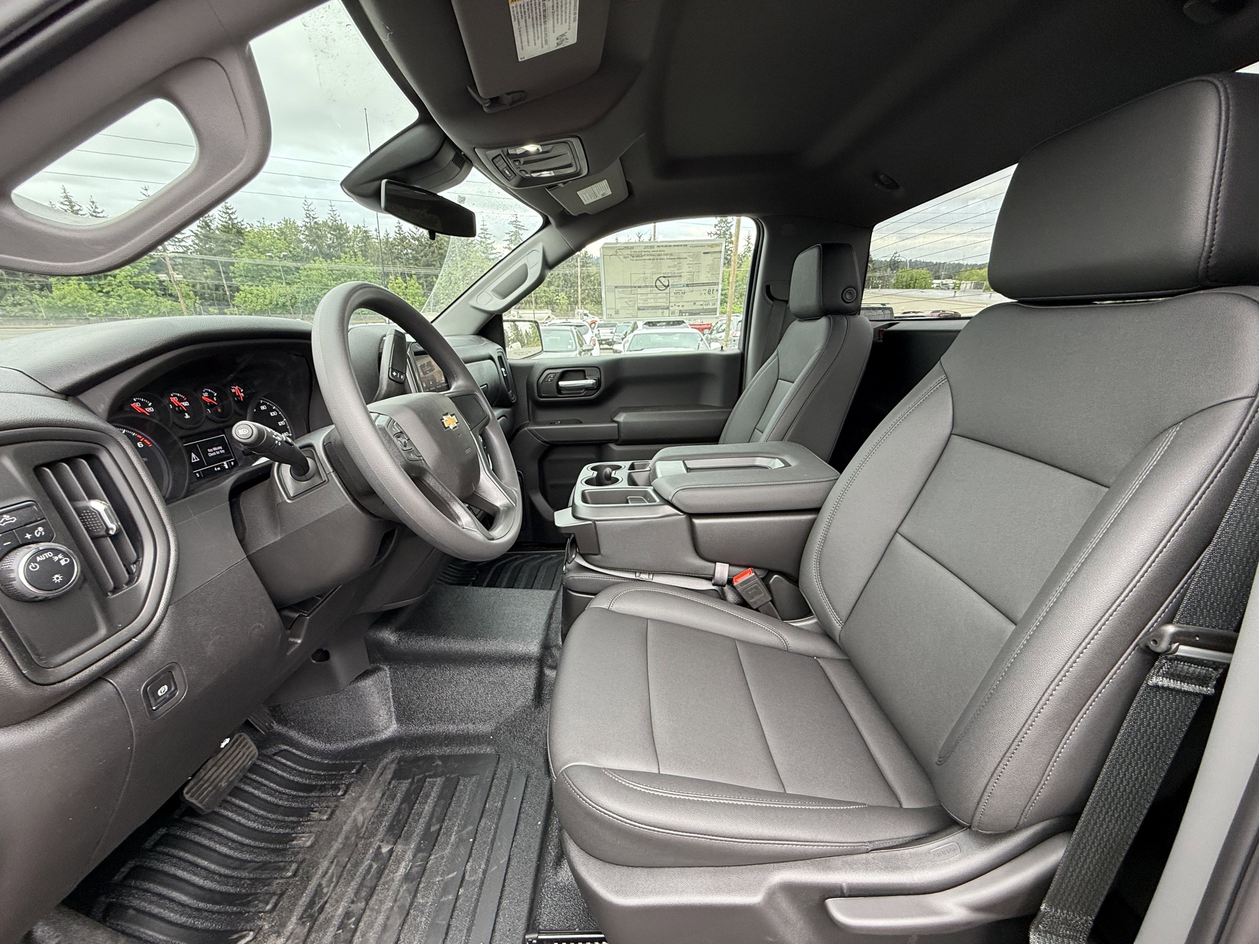 2025 Chevrolet Silverado 1500 WT