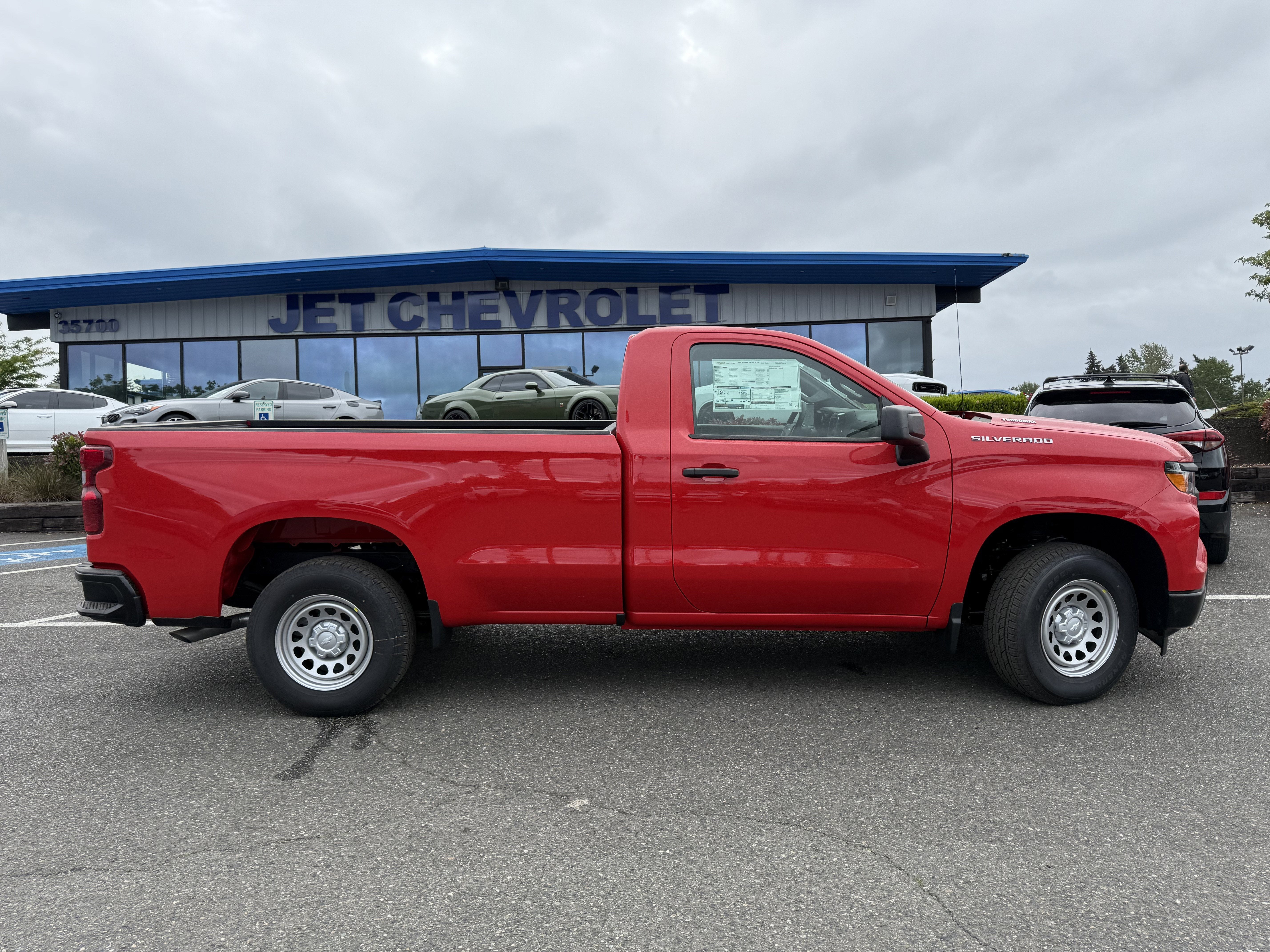 2025 Chevrolet Silverado 1500 WT