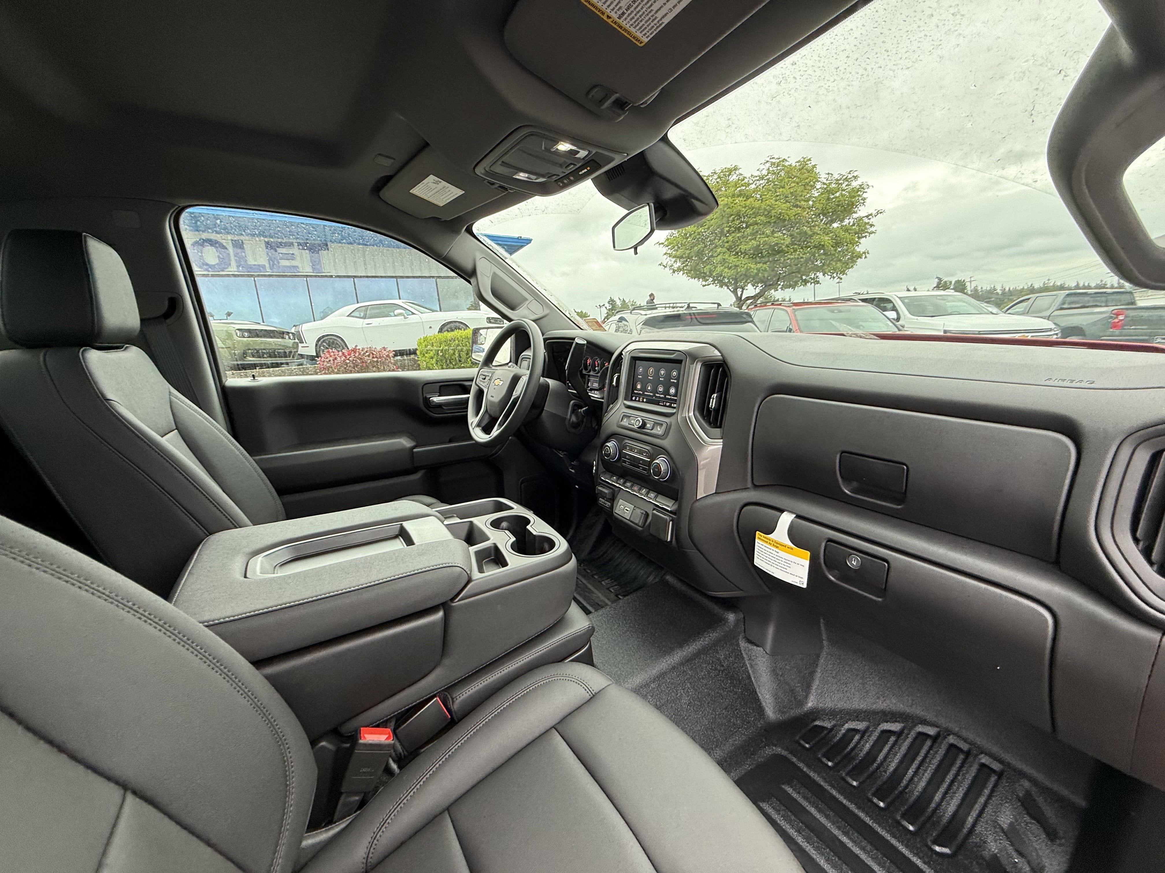 2025 Chevrolet Silverado 1500 WT