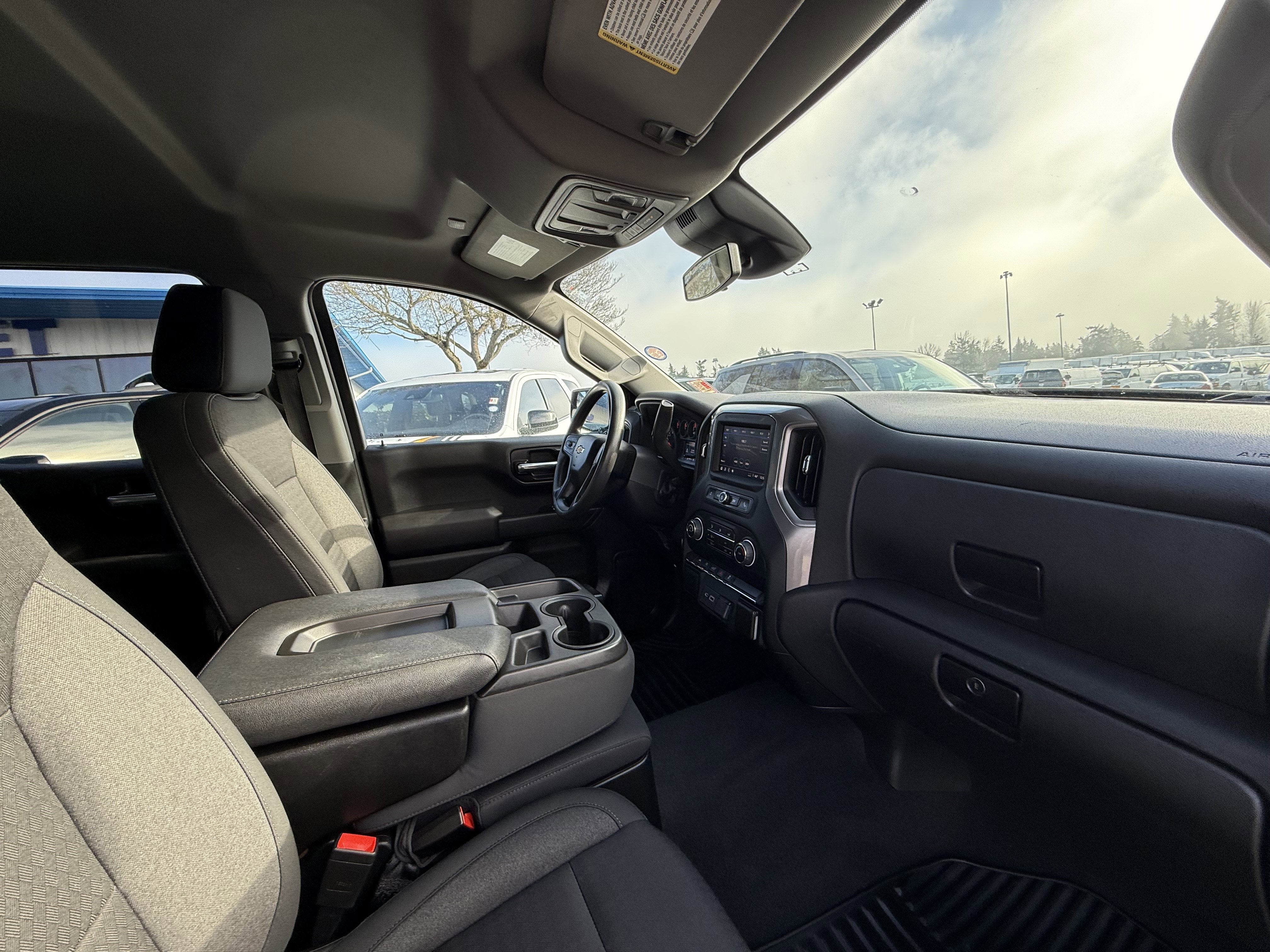 2022 Chevrolet Silverado 1500 Custom