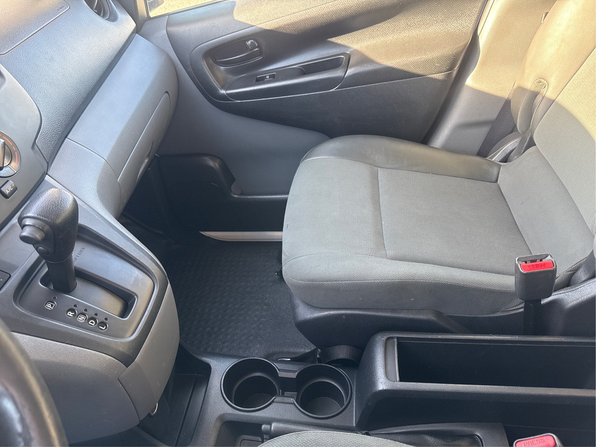 2015 Nissan NV200 S