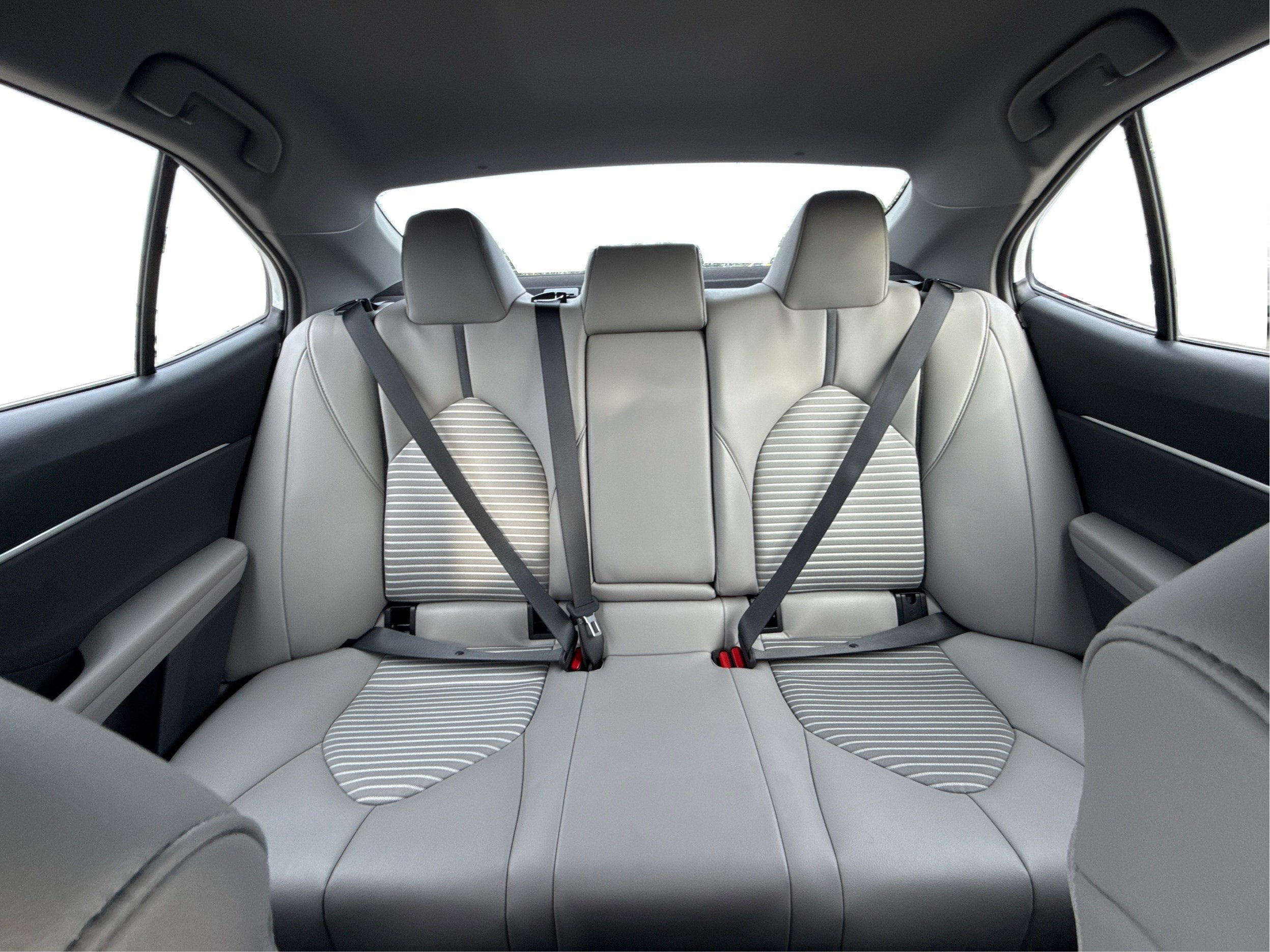 2023 Toyota Camry SE AWD