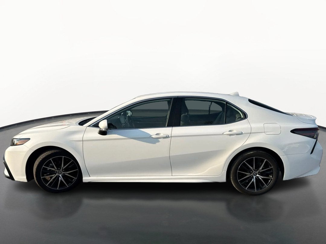 2023 Toyota Camry SE AWD