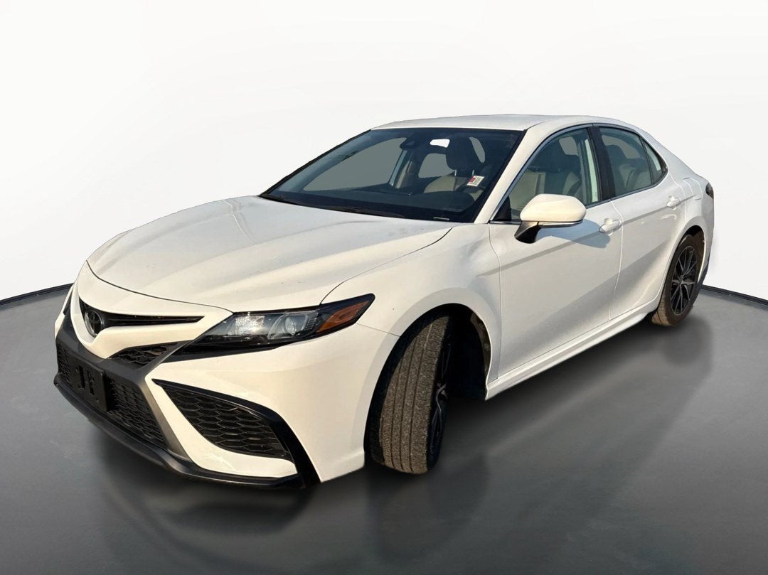2023 Toyota Camry SE AWD
