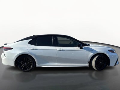 2021 Toyota Camry Hybrid XSE