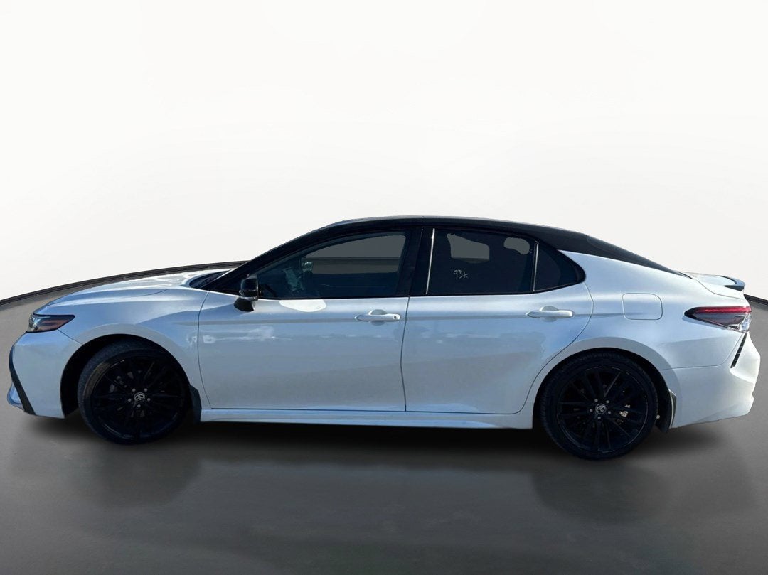 2021 Toyota Camry Hybrid XSE