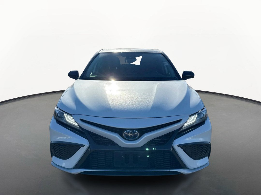 2021 Toyota Camry Hybrid XSE