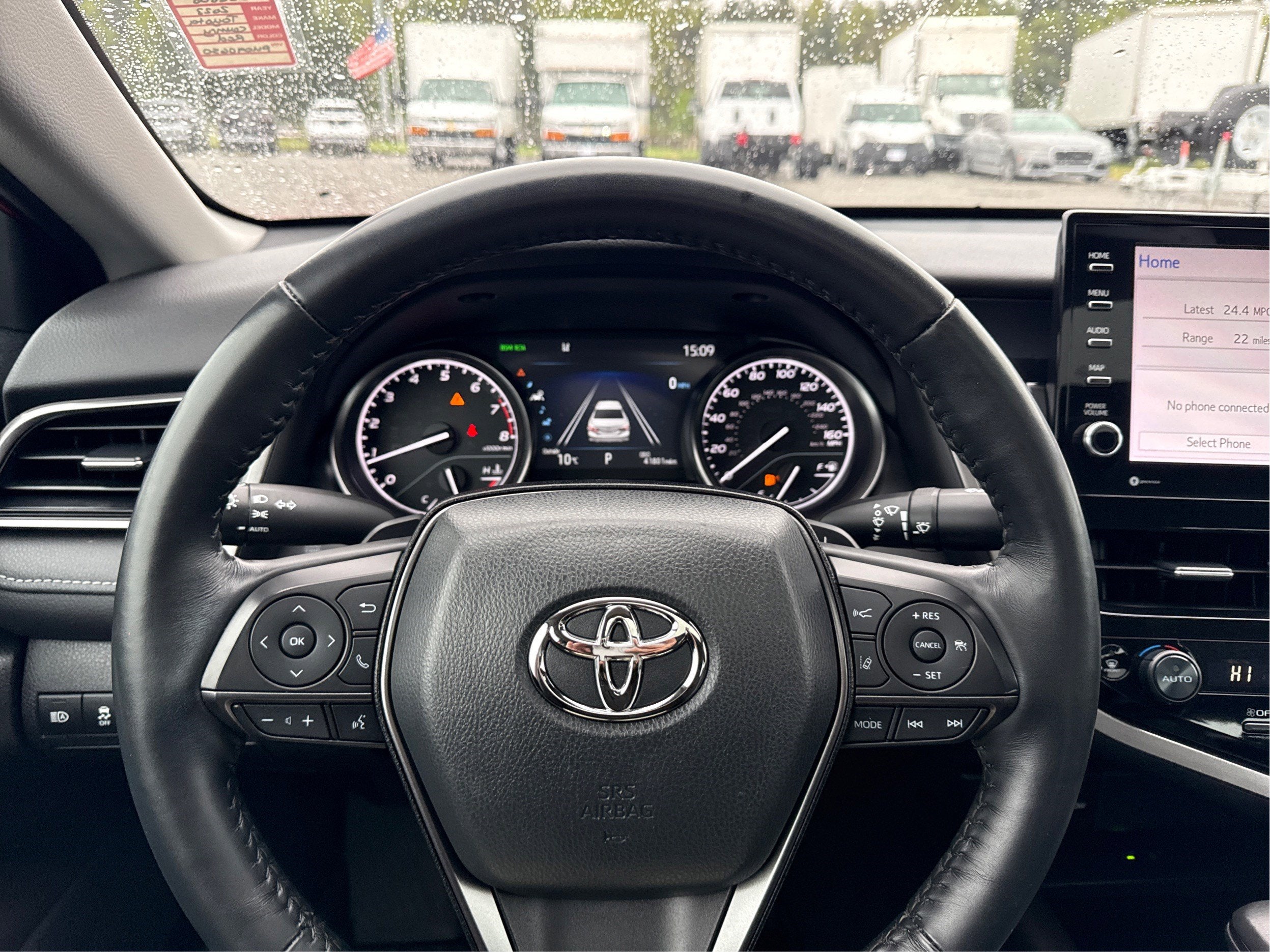 2023 Toyota Camry SE