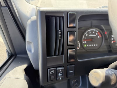 2025 Chevrolet Low Cab Forward 3500 Base