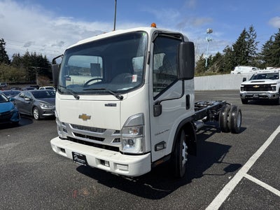 2025 Chevrolet Low Cab Forward 3500 Base